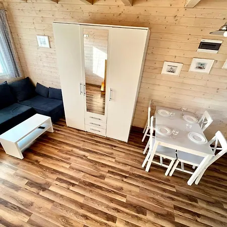 Wachta Klimatyzowane Z Basenem, Jacuzzi, Bezplatny Parking Дом отдыха